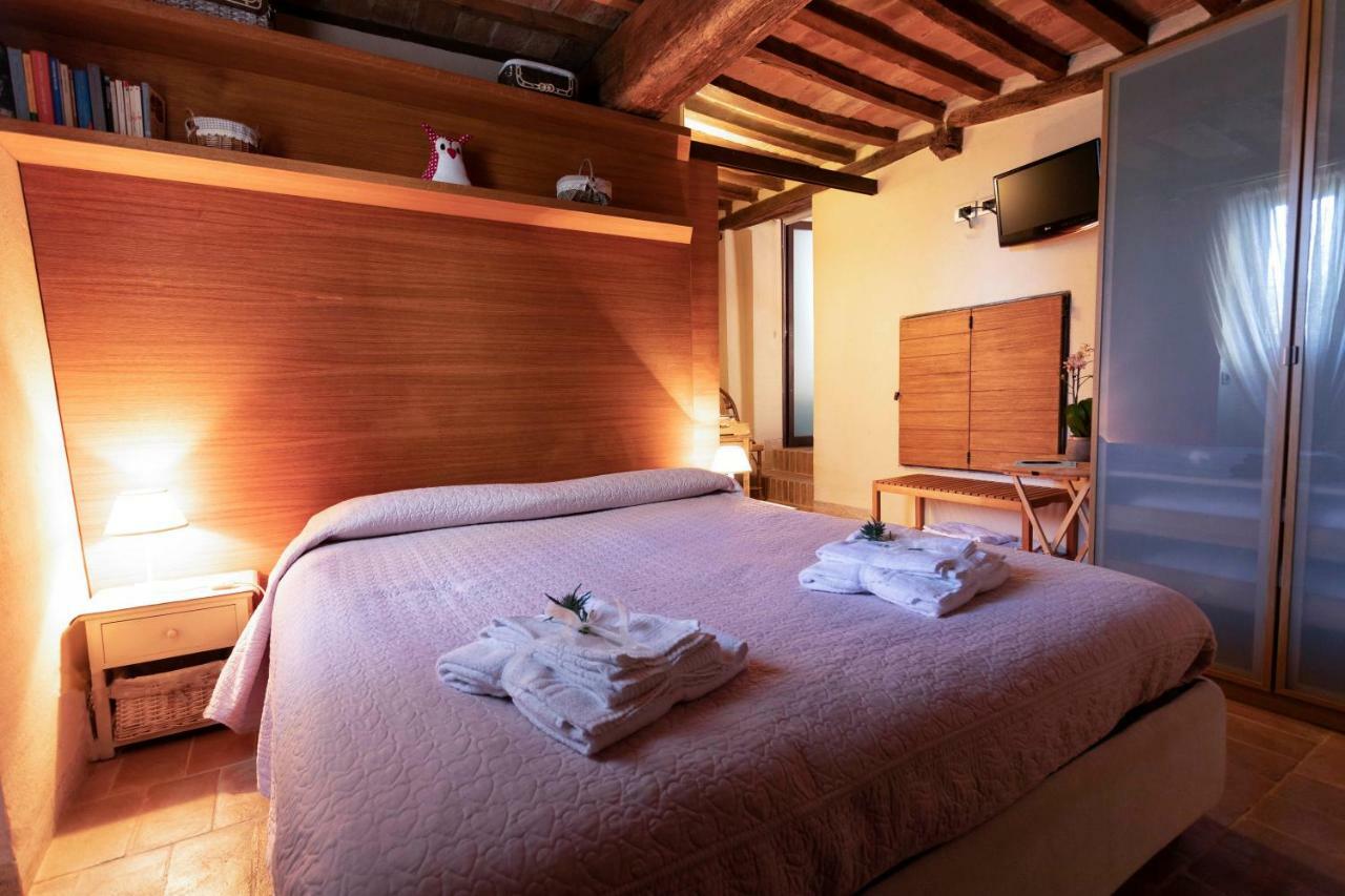 Appartamento Larocchettina Castiglione dʼOrcia Esterno foto